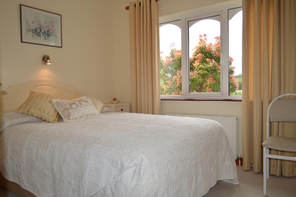 Caseys Homedale Killarney Room photo